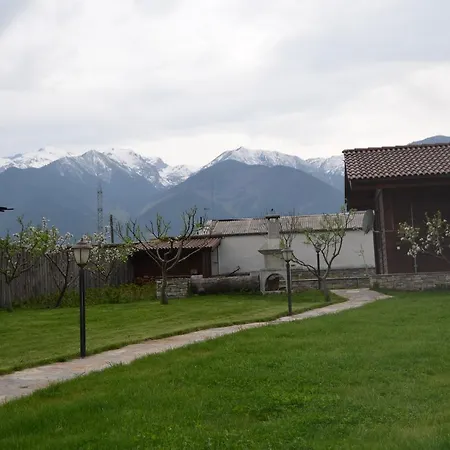 Gostnici Holiday home *